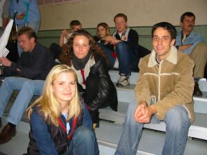 Das sind Sandra (ganz links) und Jens (rechts)